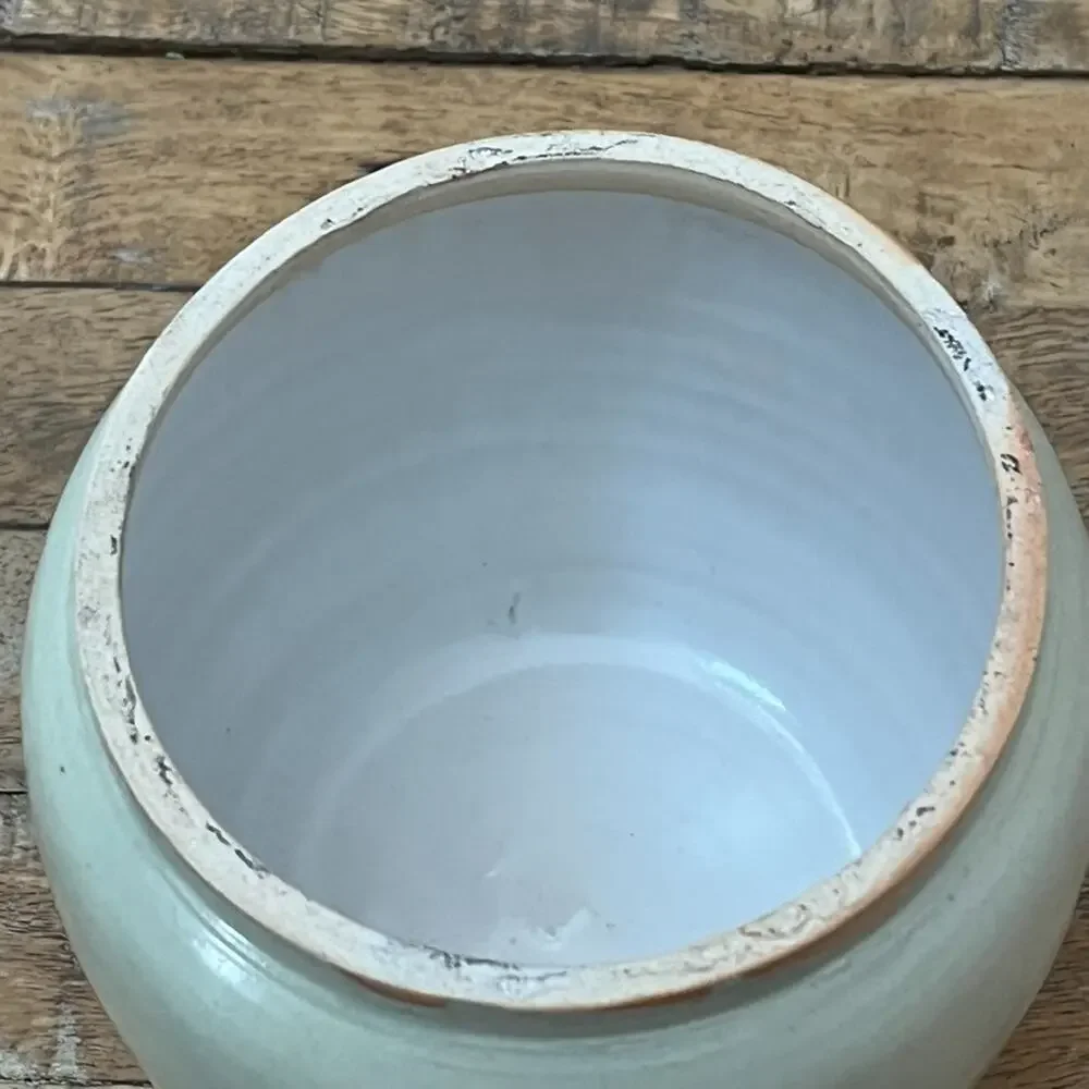 Art Studio Pottery Pot 5.5